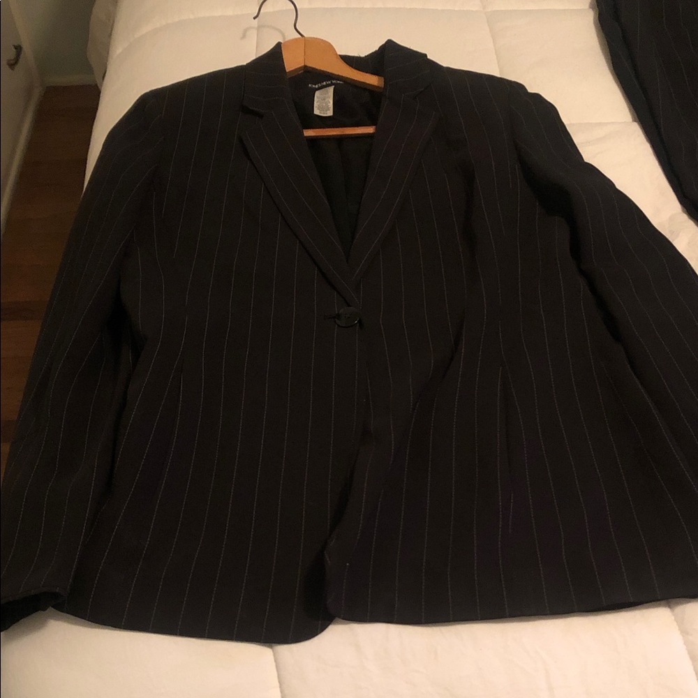 Jones New York Black Pinstripe Sport Coat